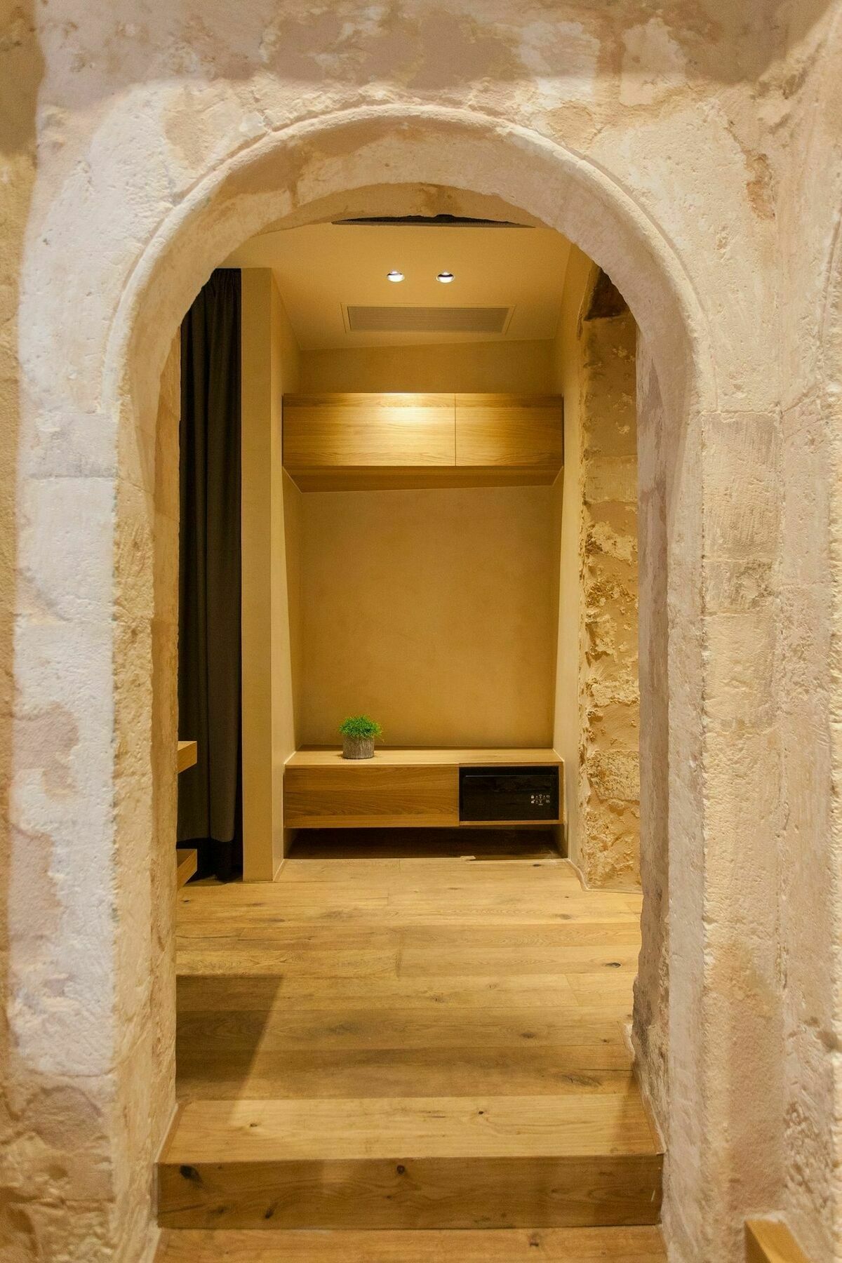 Monastery Estate Venetian Harbor Hotel Chania (Crete)