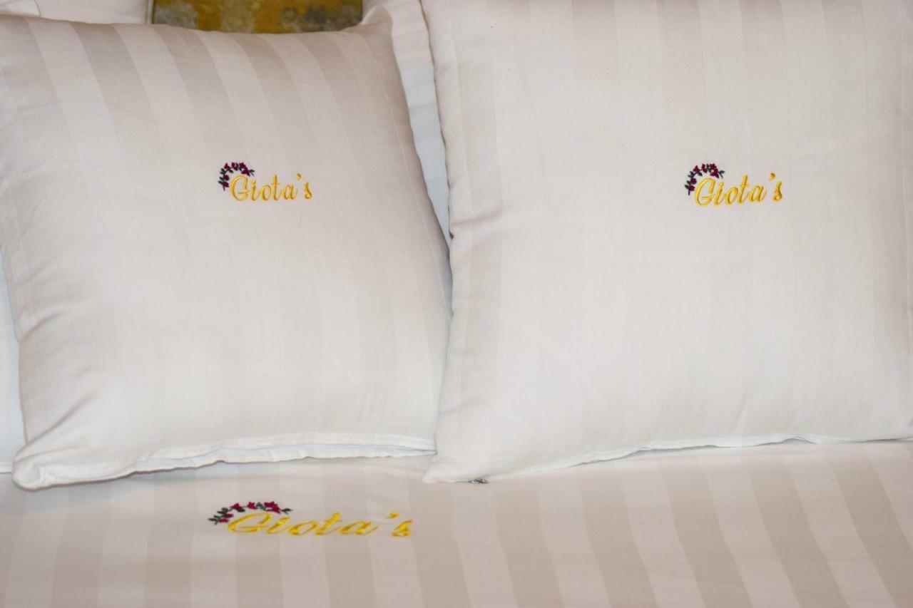 Giotas Studio Chania *