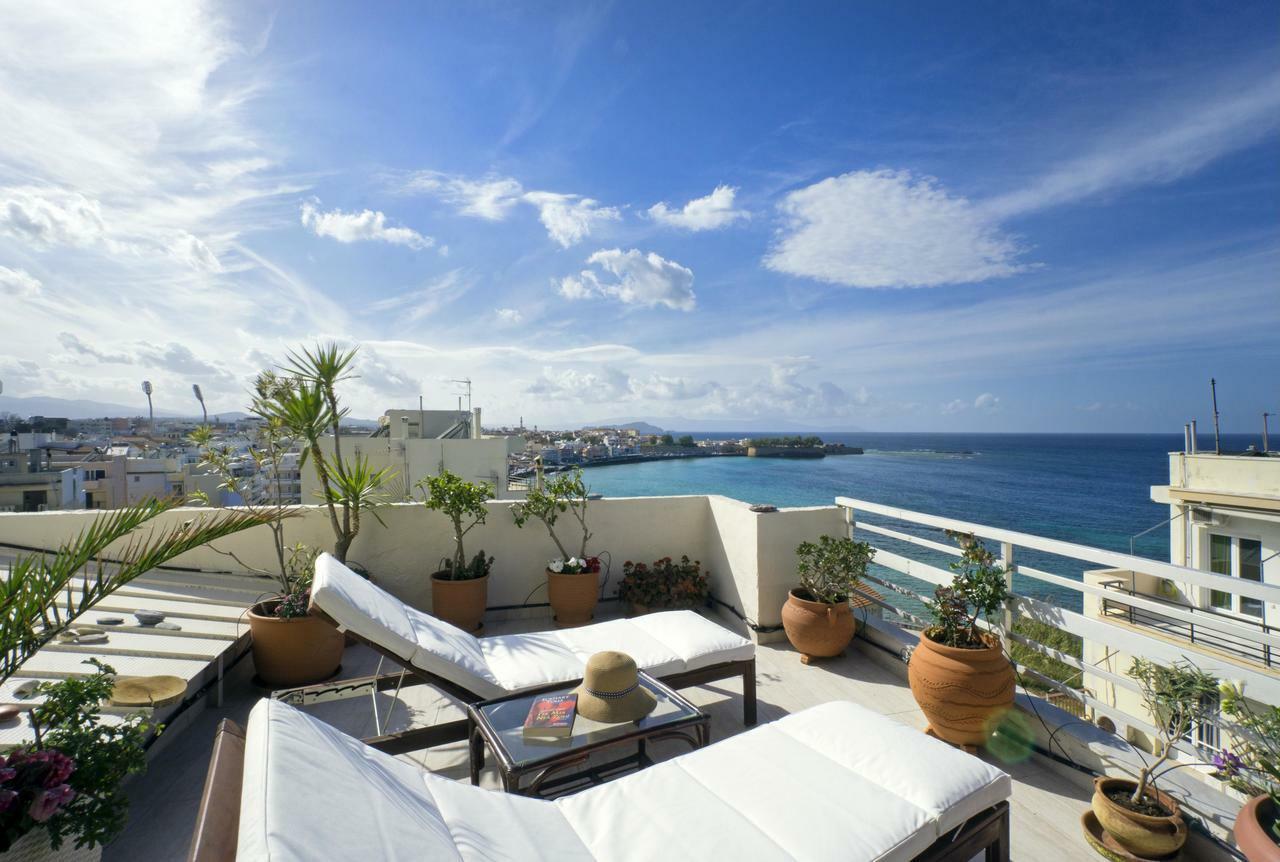 Diotima - Astonishing Seaview Apartment Chania (Crete)