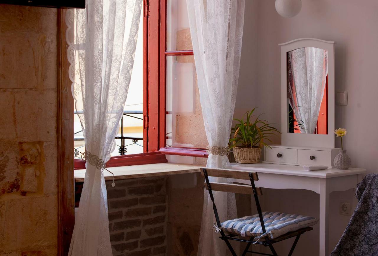 Door Apartment Chania (Crete)