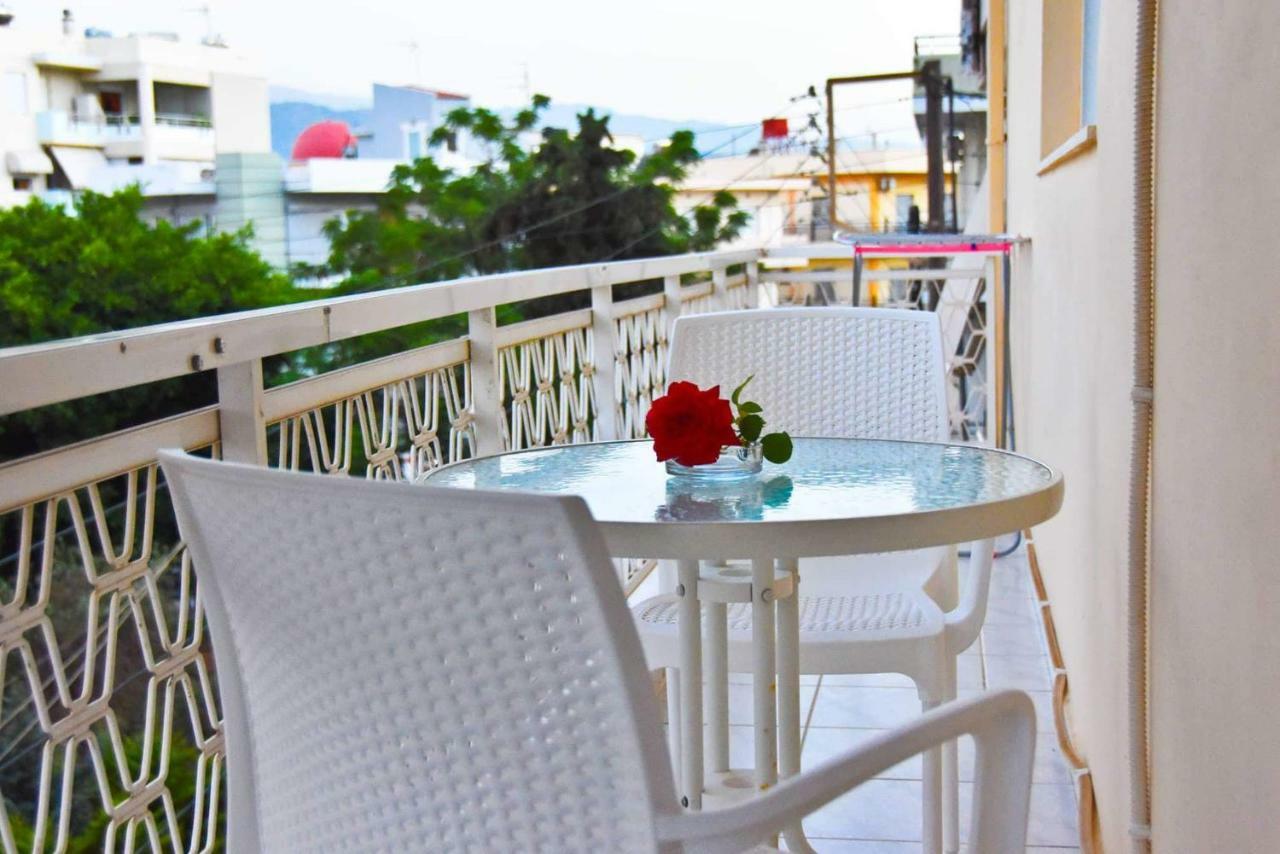 Apartment Steps From The Aprt *