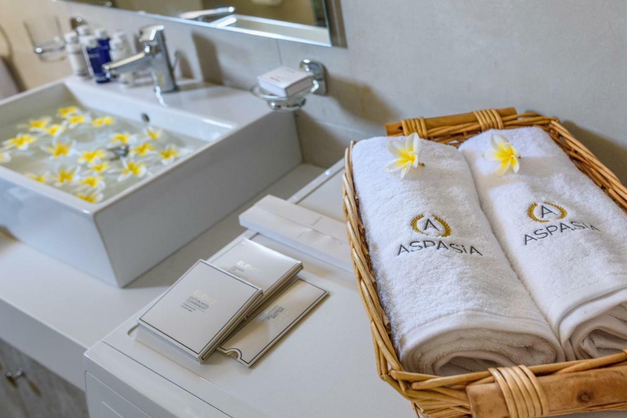 Aspasias Luxury