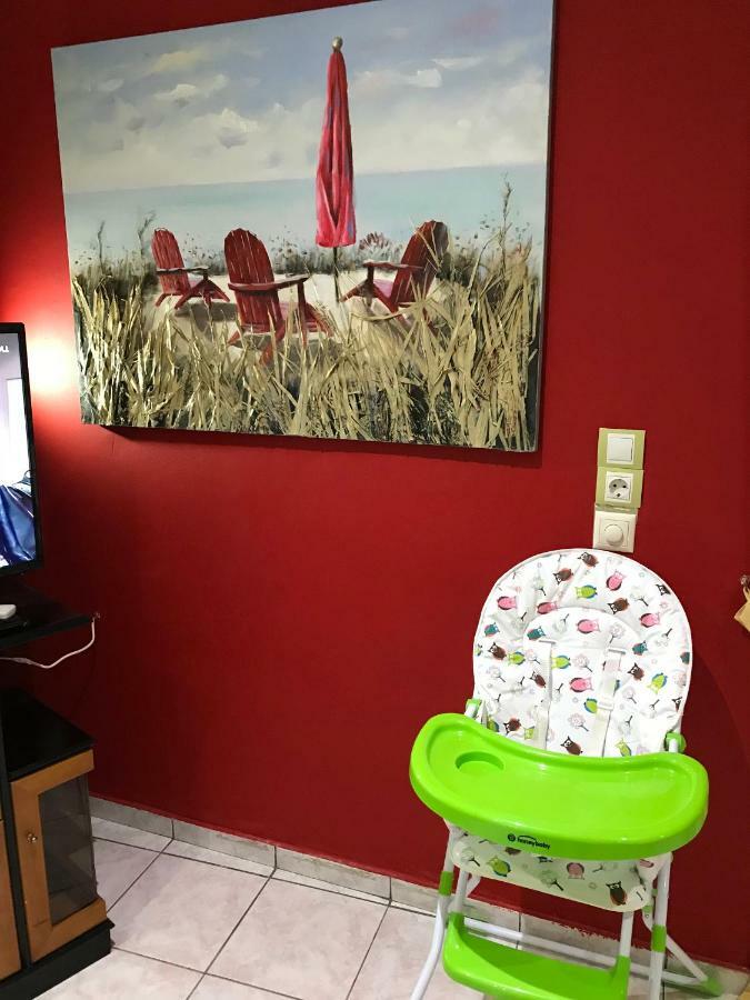 Steps To Nea Chora Angela ,10min To Town Apartment *