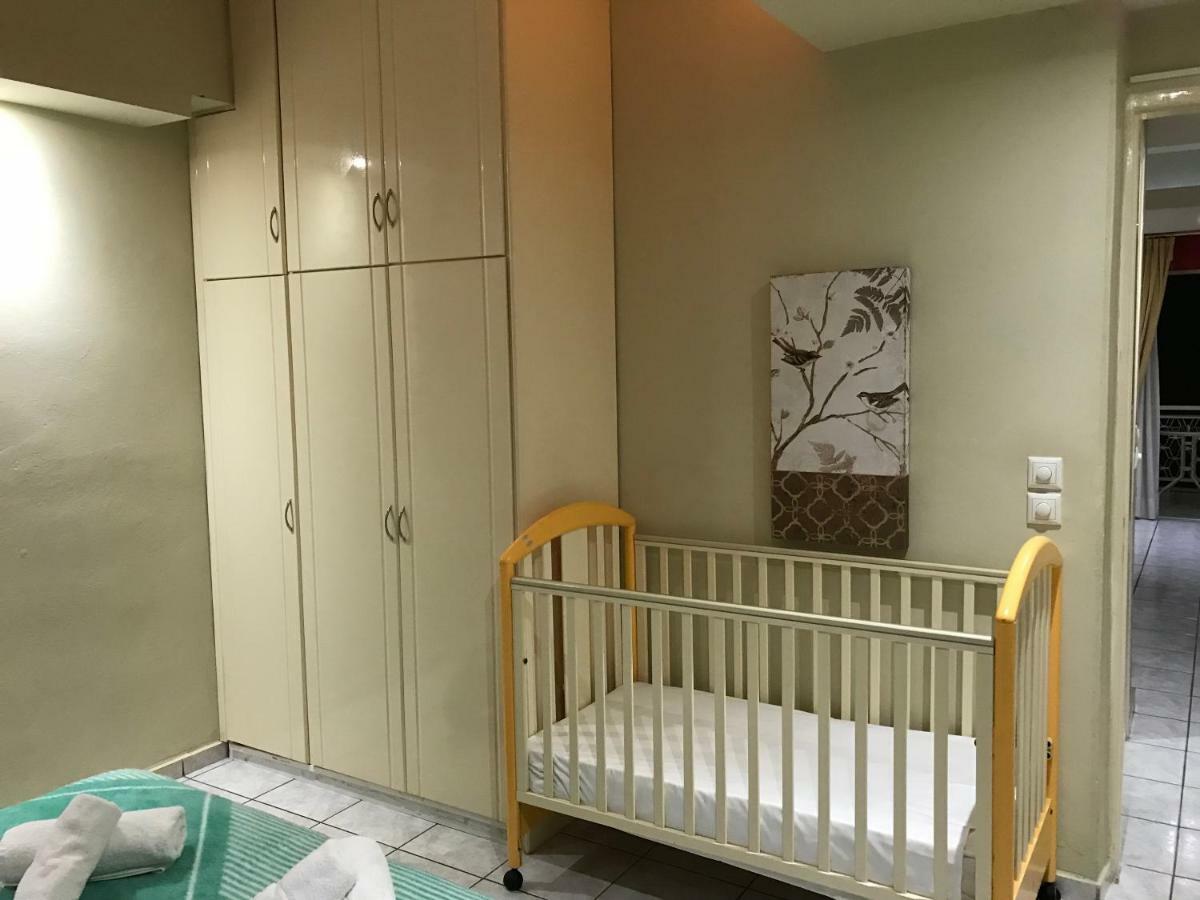 Apartment Steps To Nea Chora Angela ,10min To Town