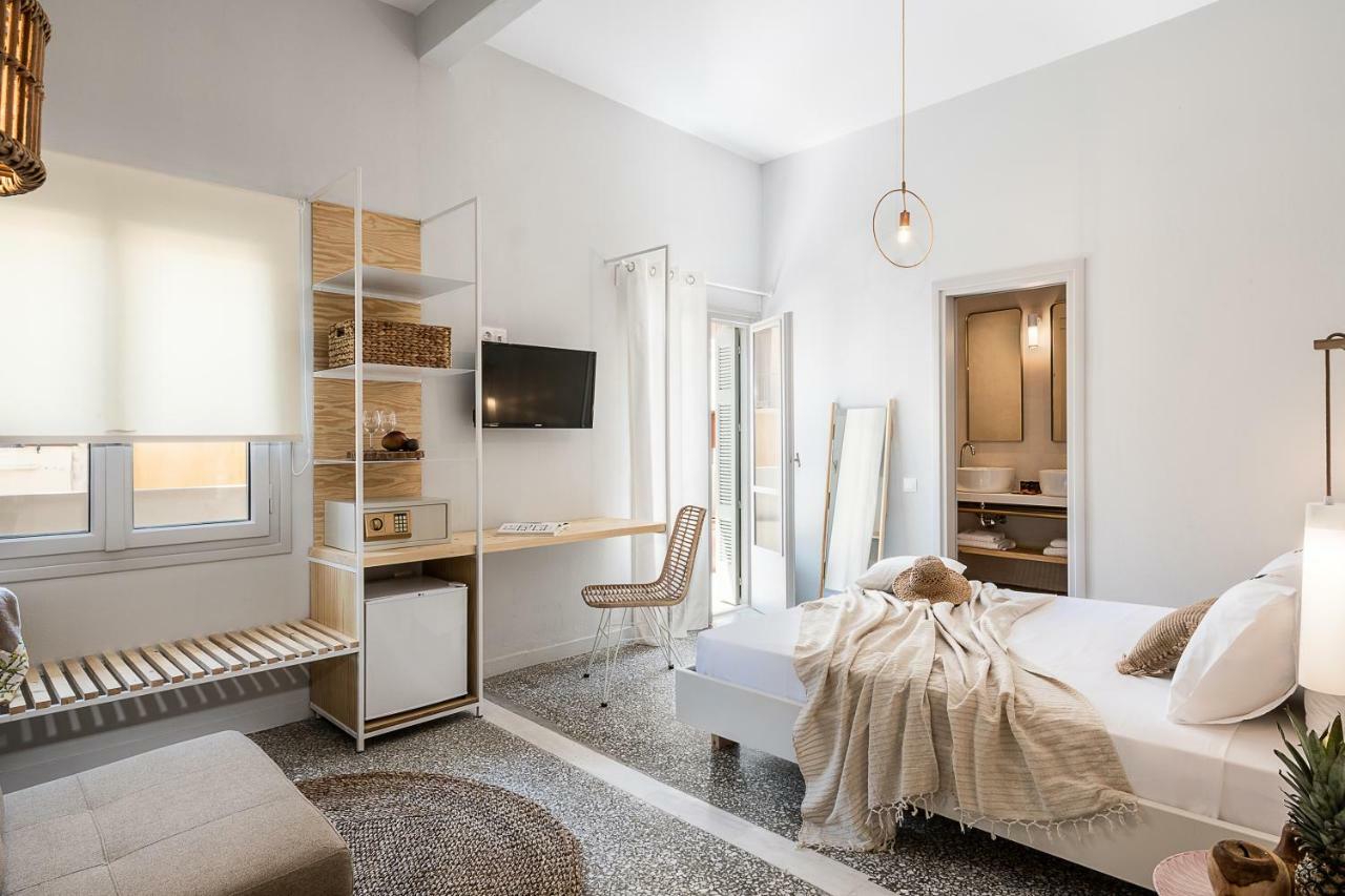 Artemide Places-splantzia Square
