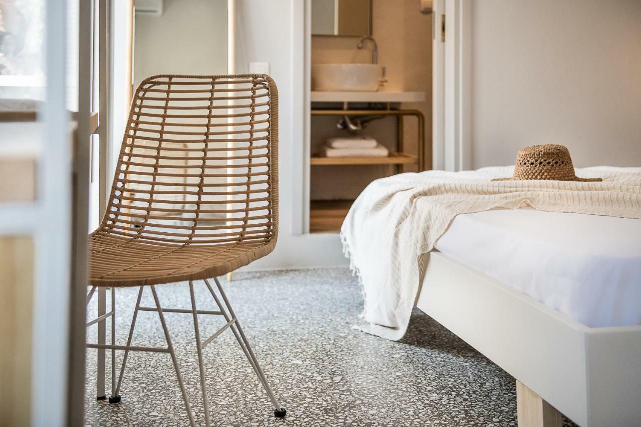 Artemide Places-splantzia Square *