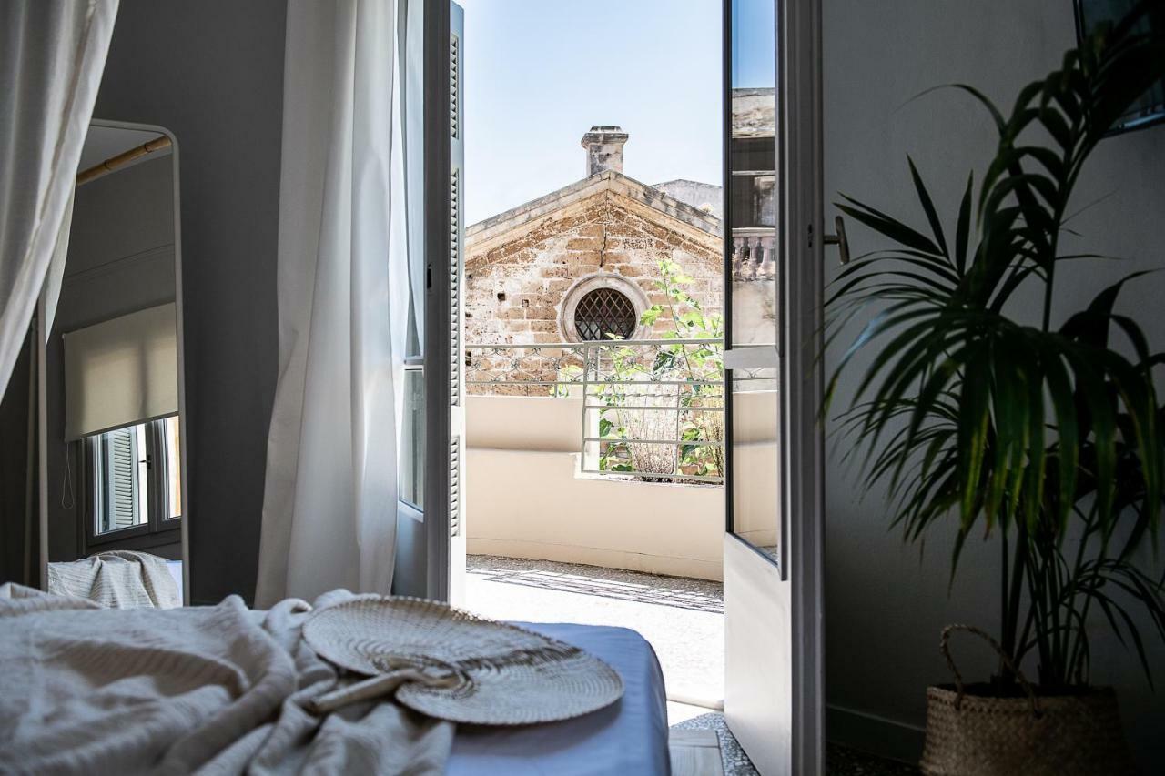 Artemide Places-splantzia Square *