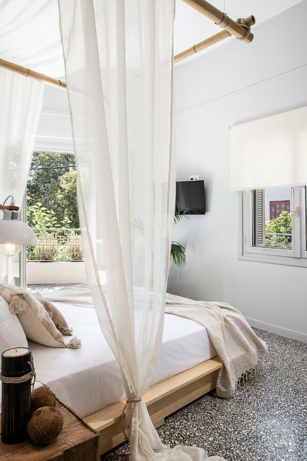 Artemide Places-splantzia Square *