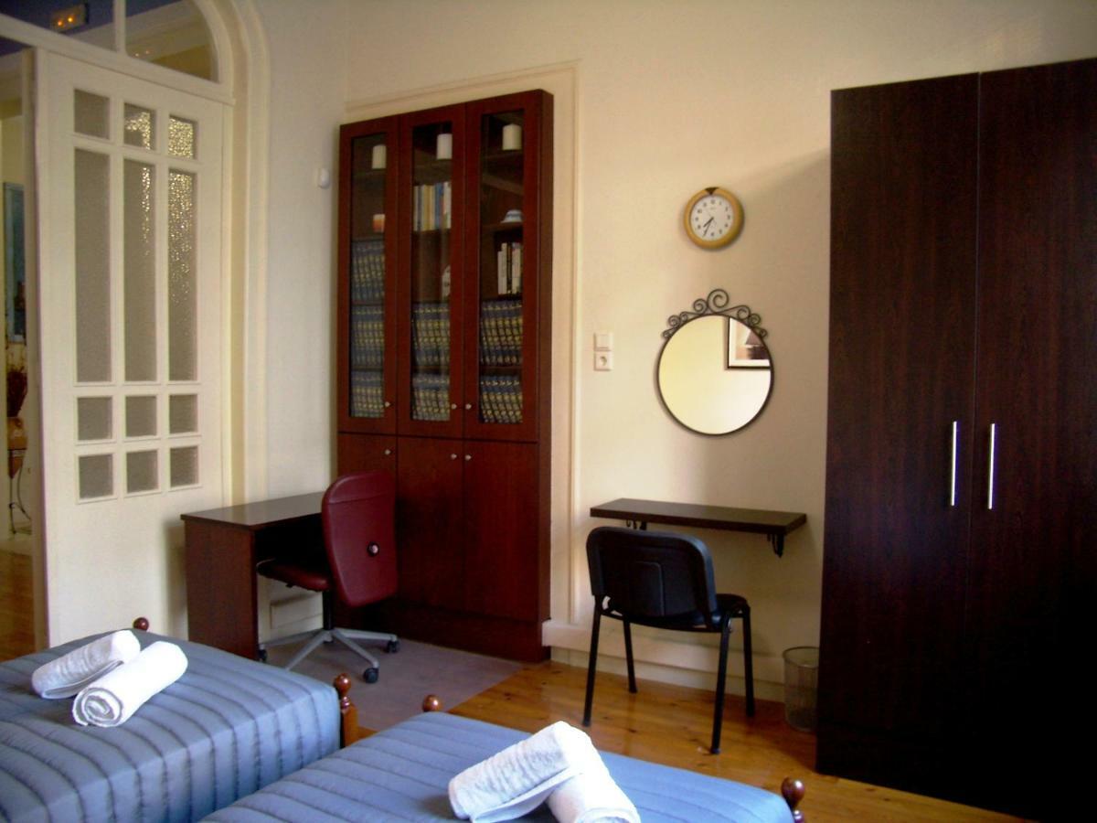 Neoclassical Glamour Chania (Crete)