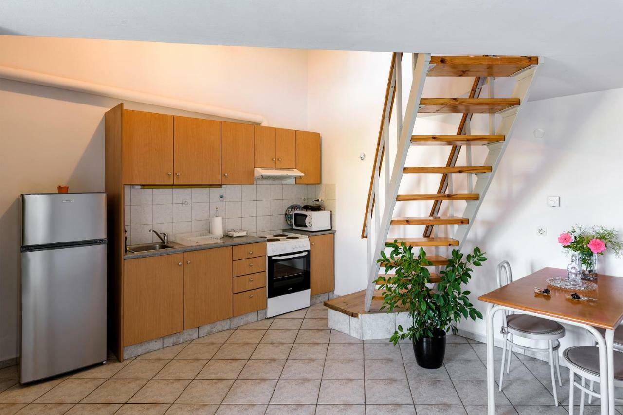 Hra & Athena Maisonette Apartment