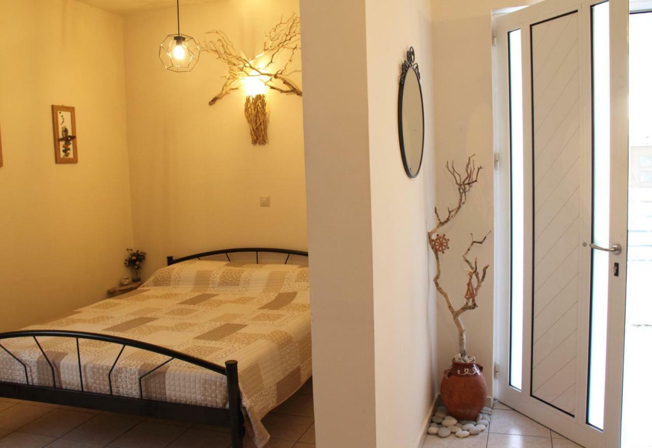 Apartment Studio Miltos Aspasia 2 *