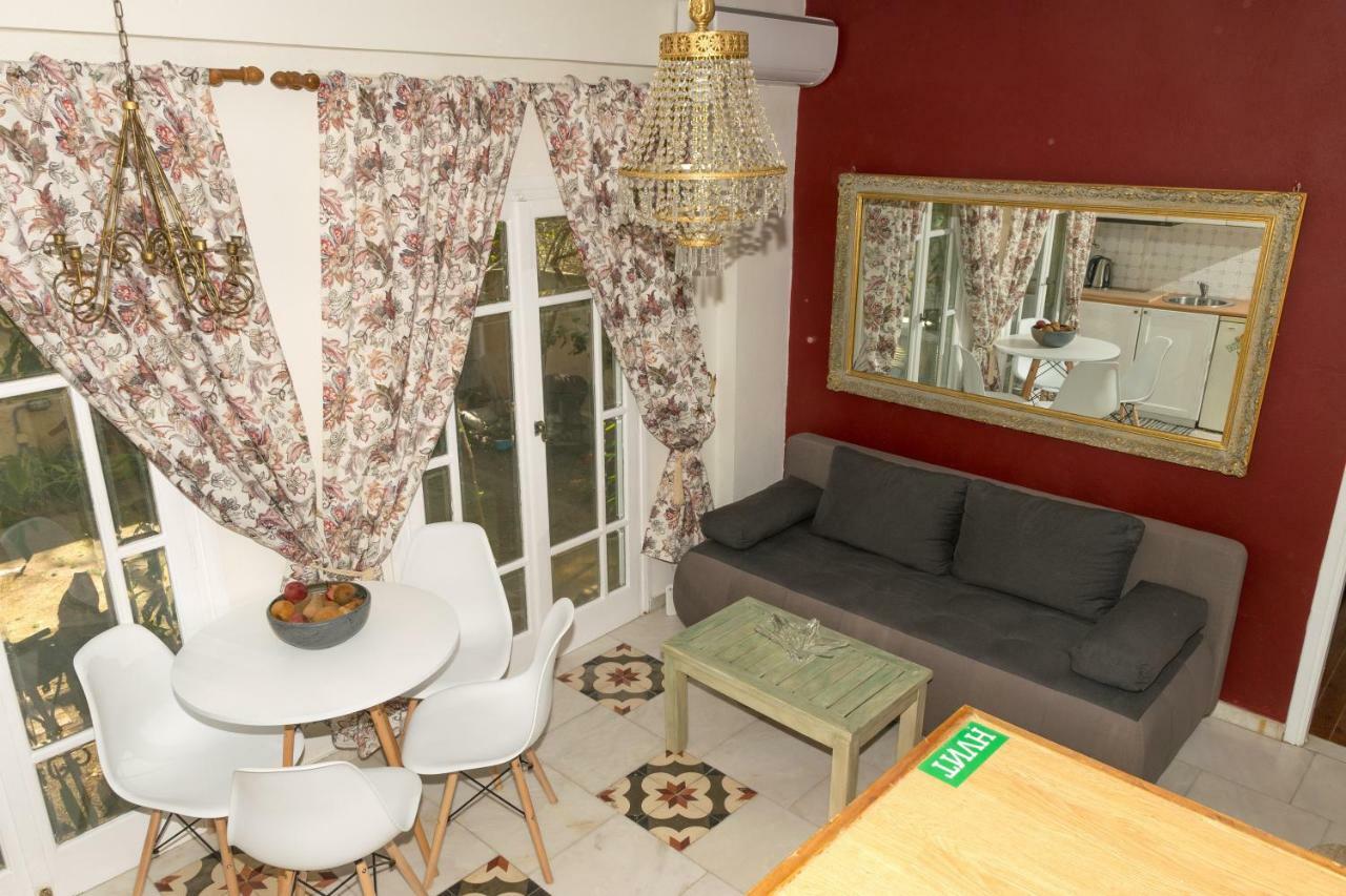 Apartment Cozy House With Garden Near The Old Town & Beach *