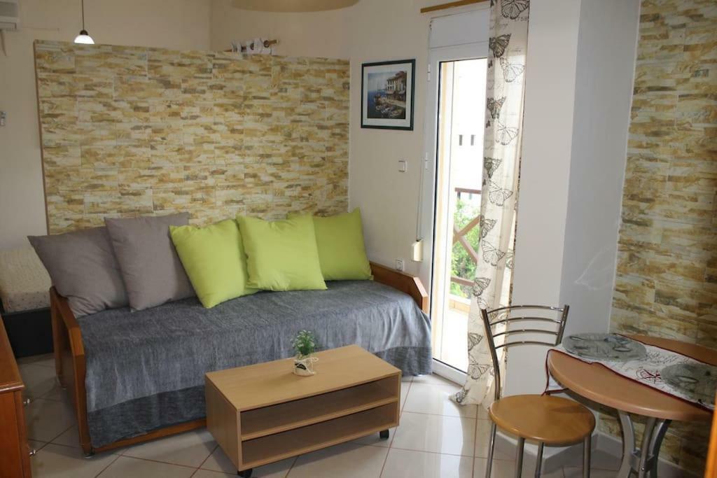 Roidis Chania (Crete)