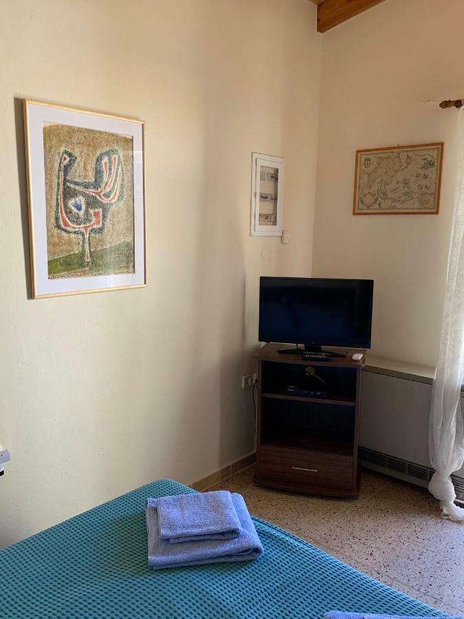 Cozy One-bedroom In Halepa, Chania *