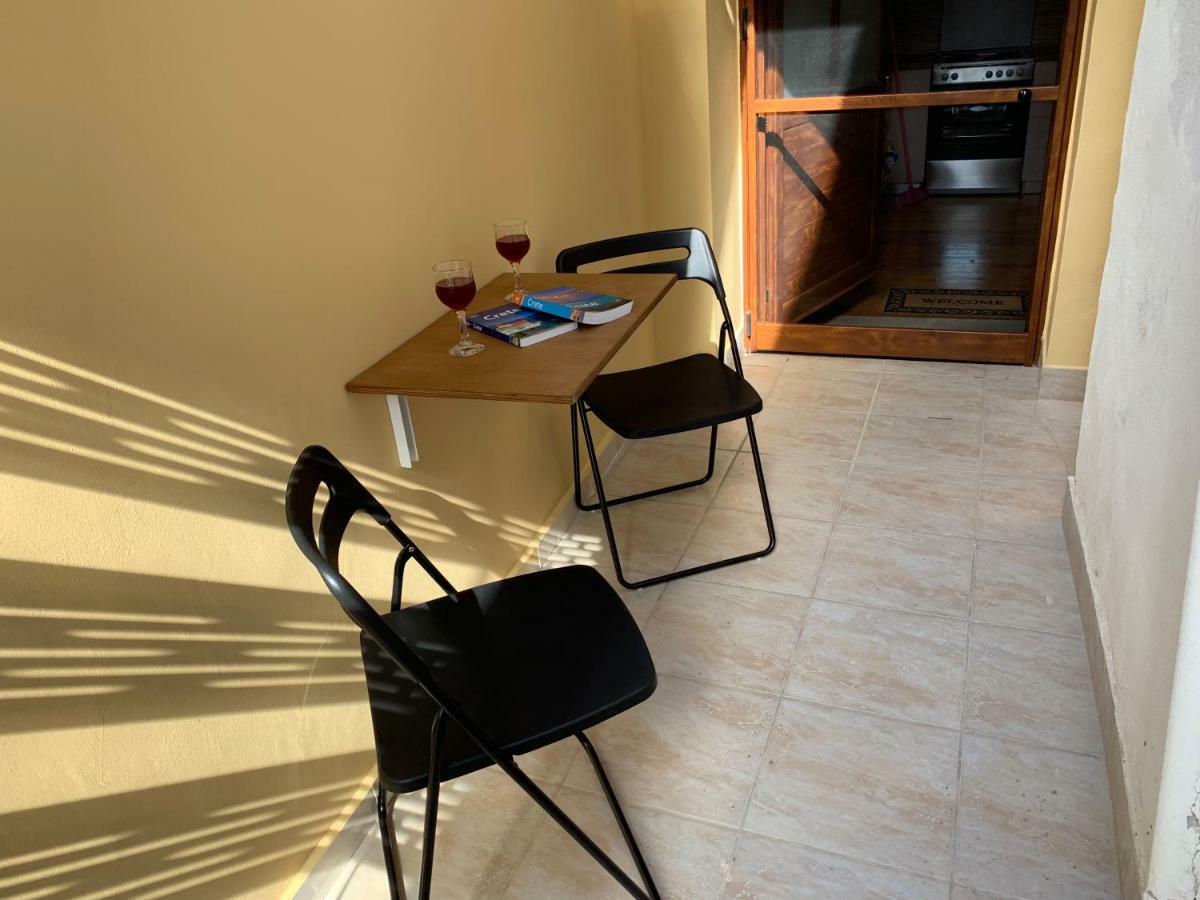 Tastefully Decorated One-bedroom - Chania Apartment