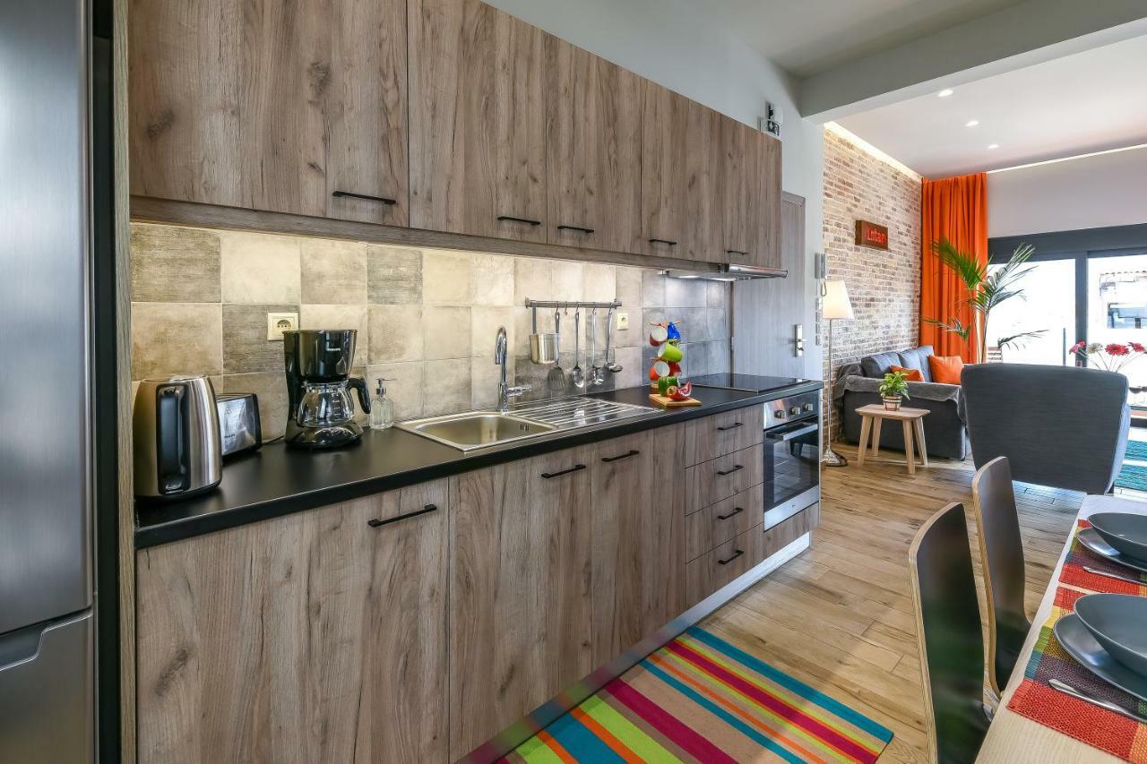 Vintage Apartment *