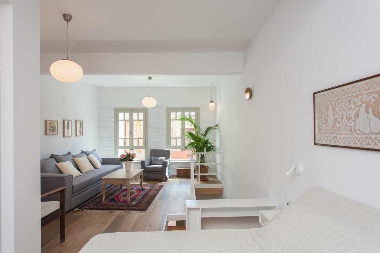 Sirri House
