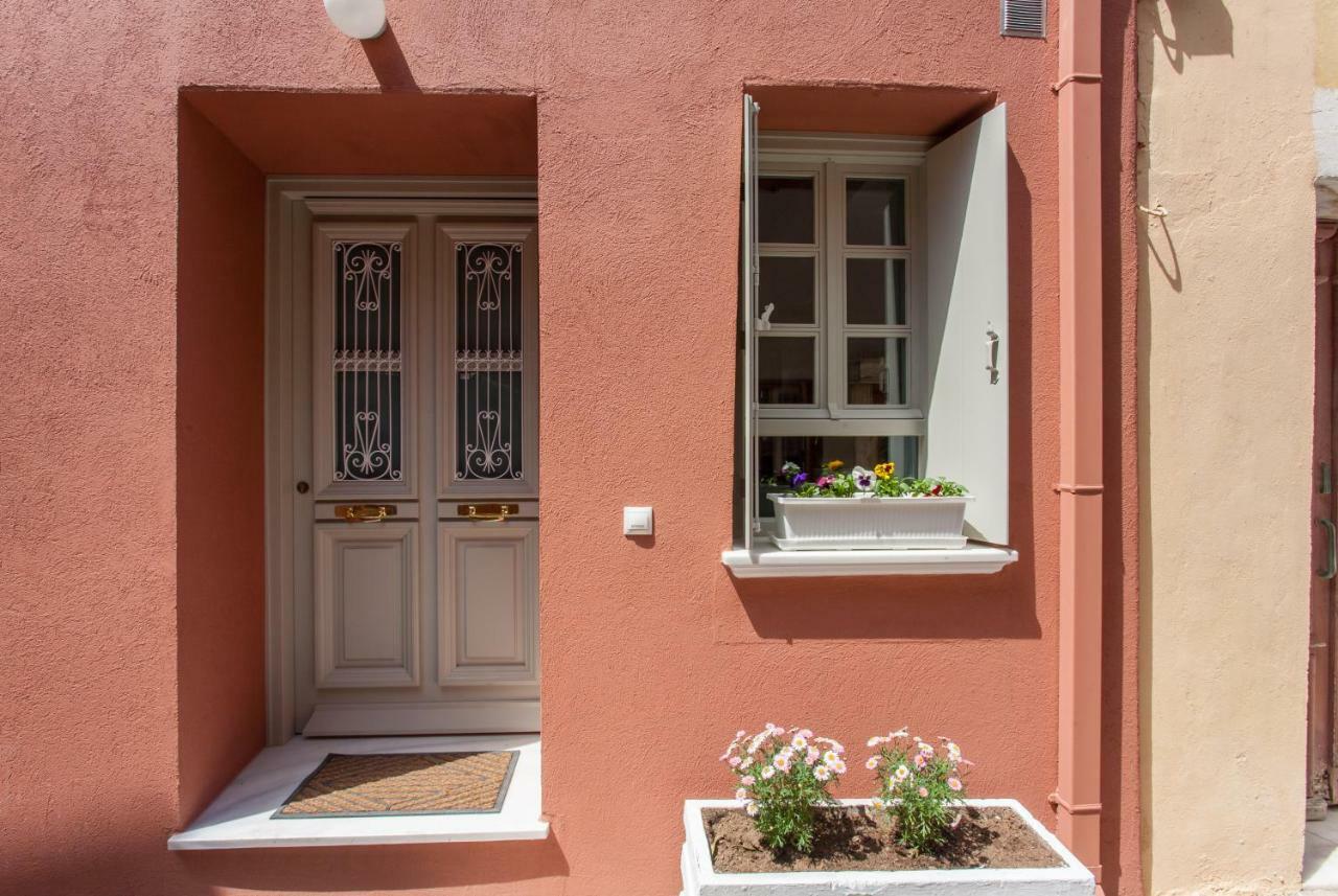 Sirri House Holiday home