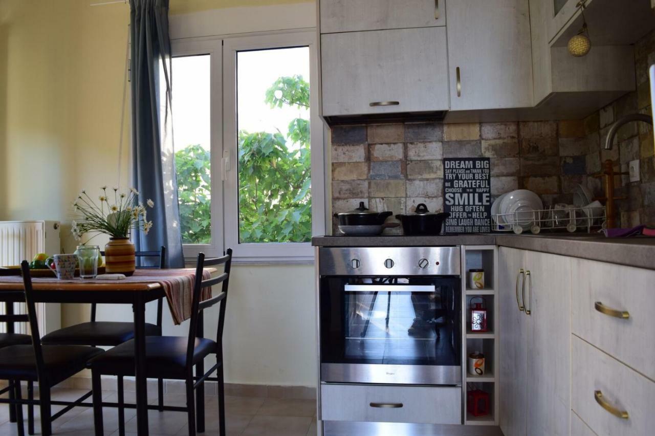 Apartment Sunny Sea-view In Halepa Chania (Crete)