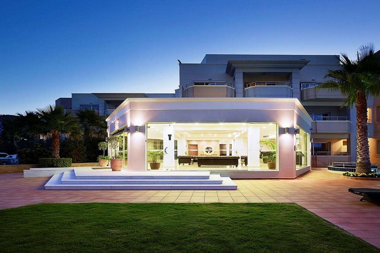 Hotel Molos Bay 4*