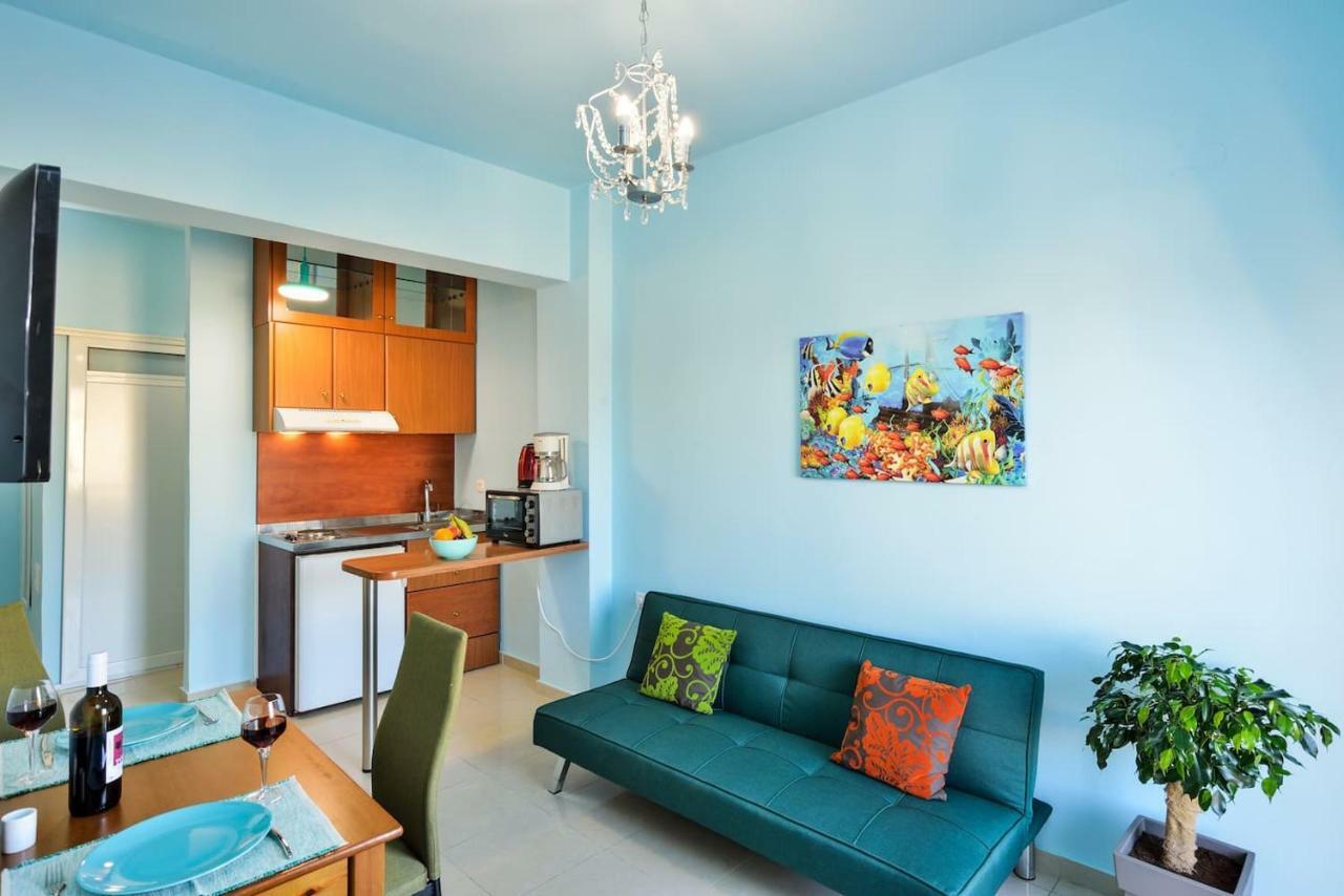 Apartment Seaside Old Venetian Harbour 1st Floor Chania (Crete)
