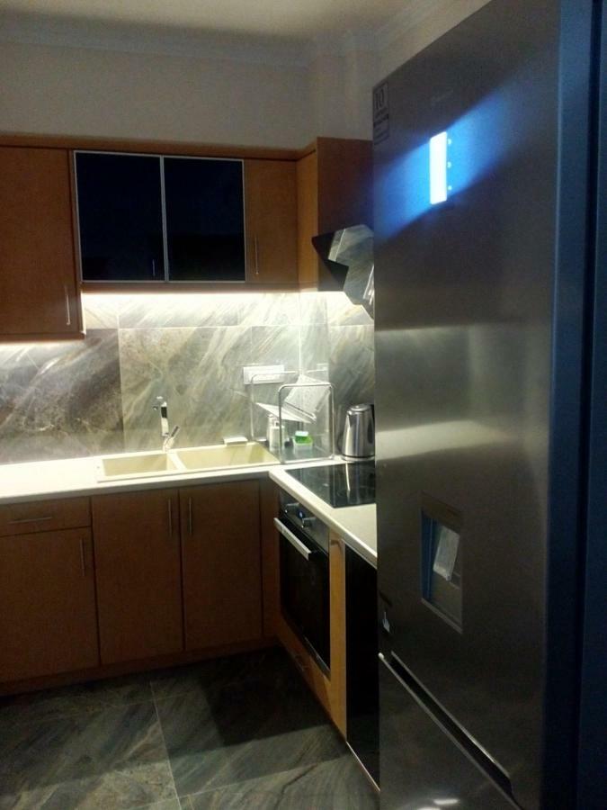Tony Central Luxury 1 *