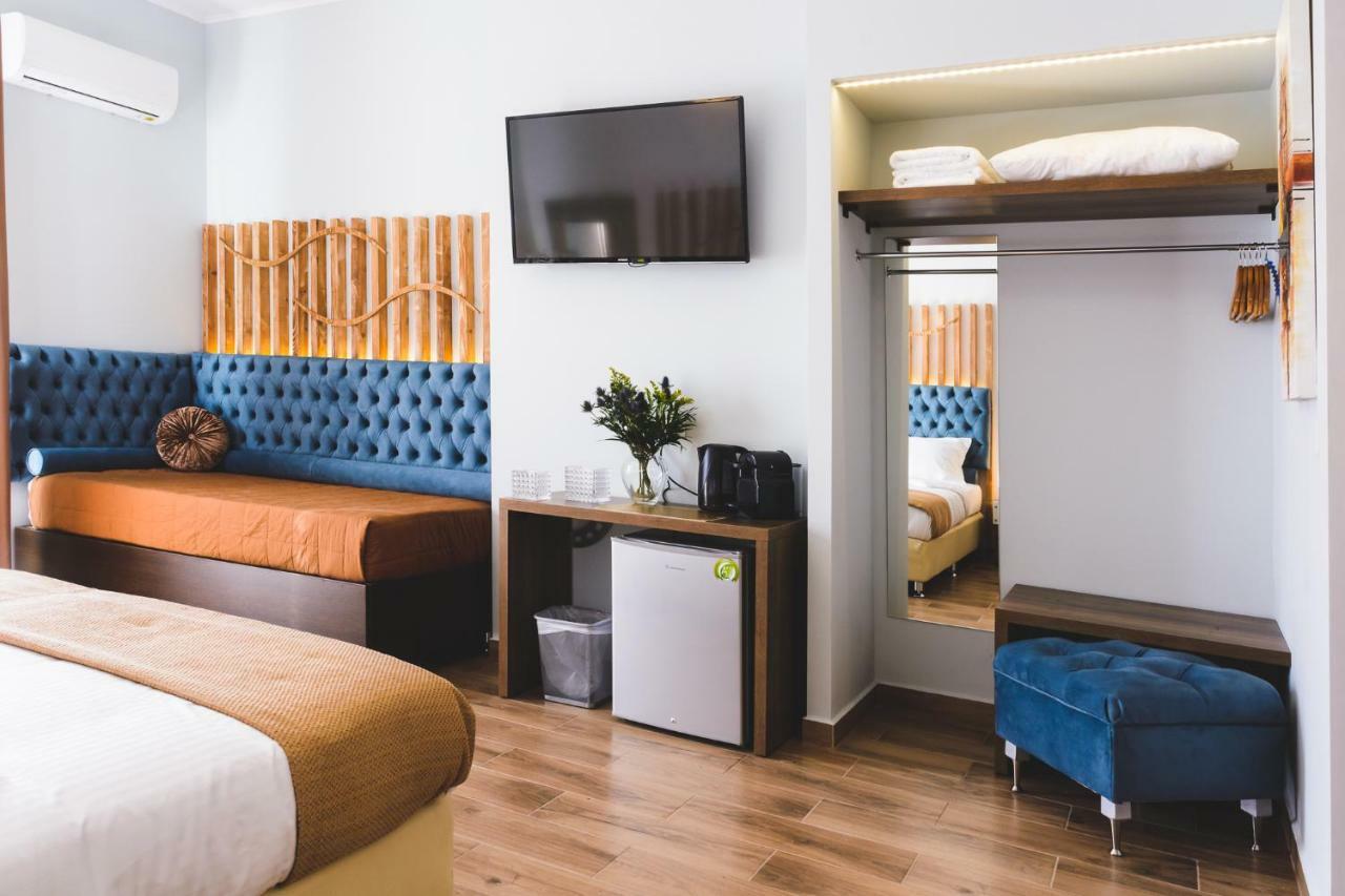 Dome Downtown Inn 3*