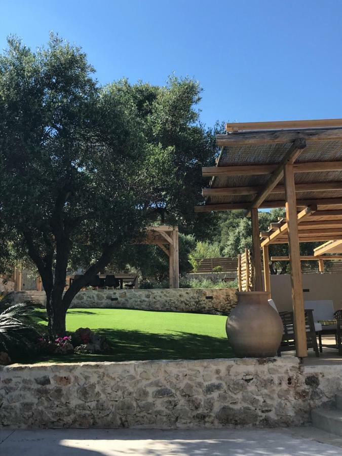 Mirka With Astonishing View Villa