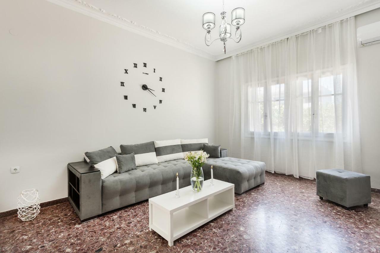 Holiday home Anemelia *