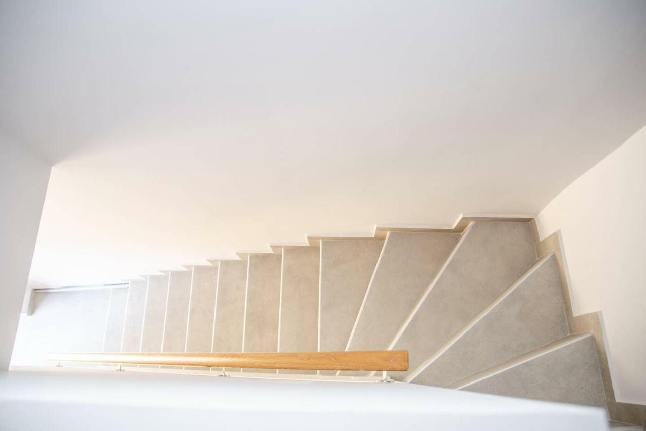 Mos Luxury - The Loft Apartment