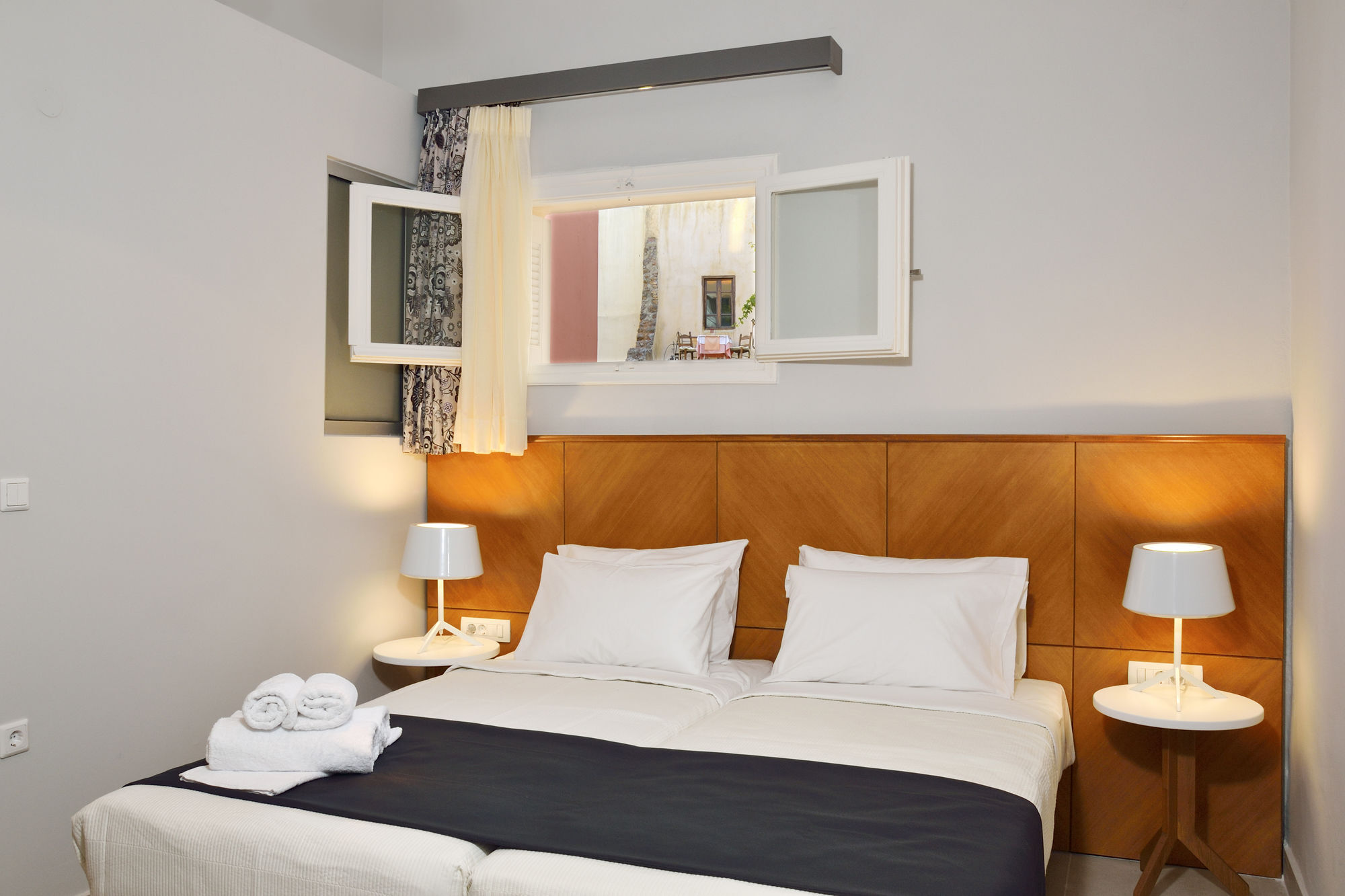 Elia Dorotheou Episkopou Hotel Chania (Crete)