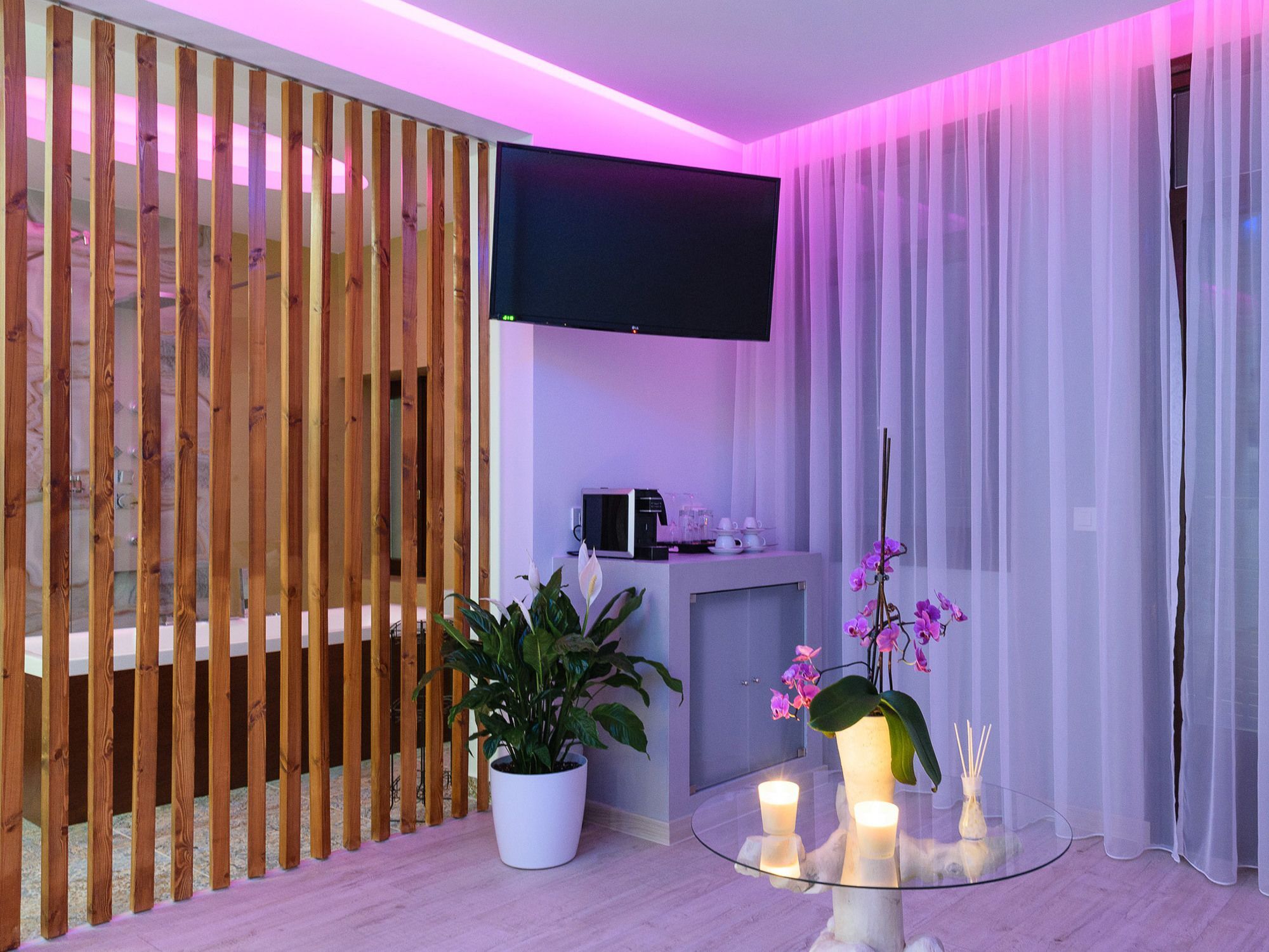Diamond Boutique 3*