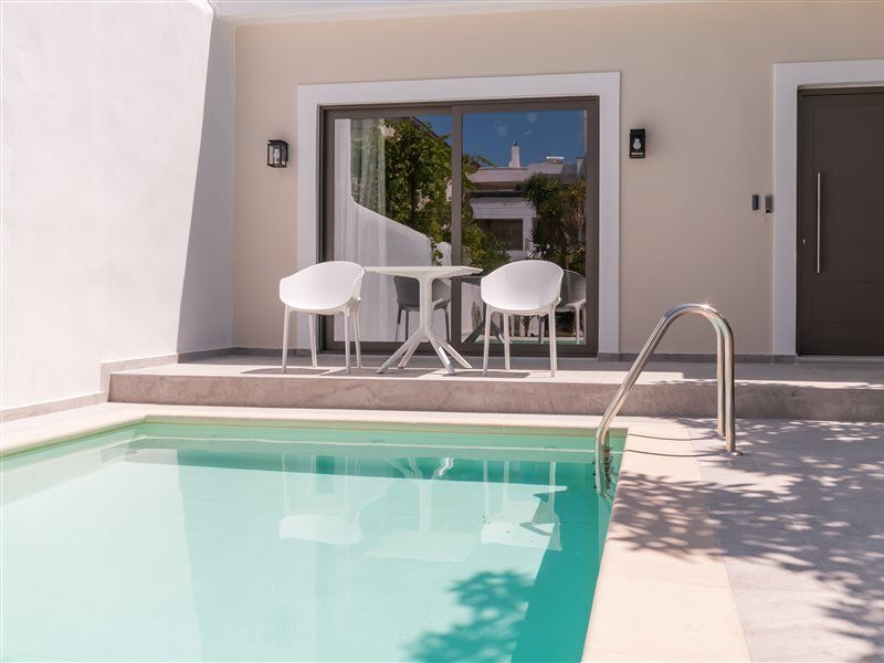 Epavli Boutique Hotel