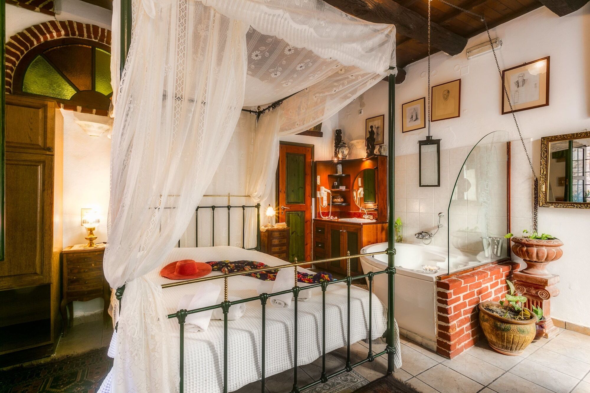 Guest house Ifigenia By Captain Michalis 4*