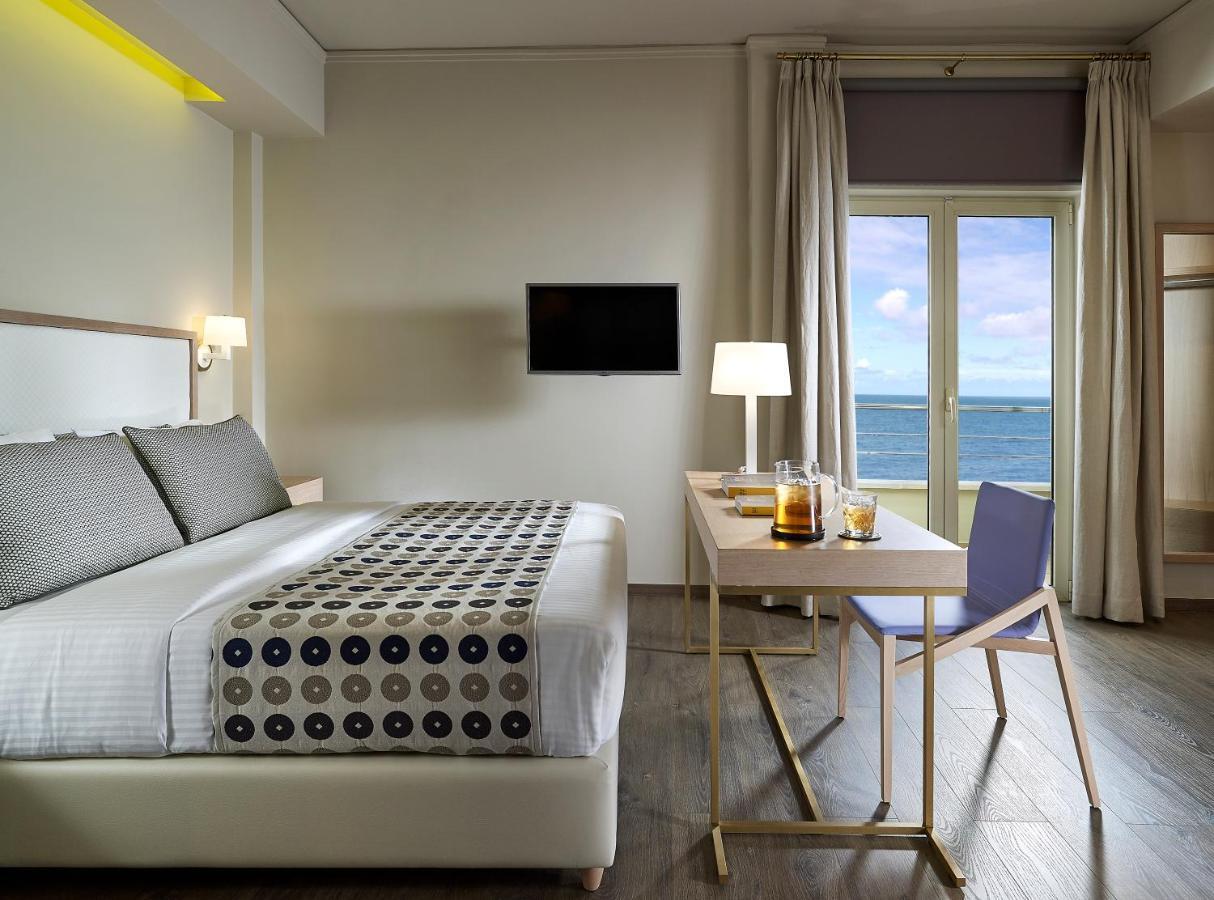 Hotel Irida 3*