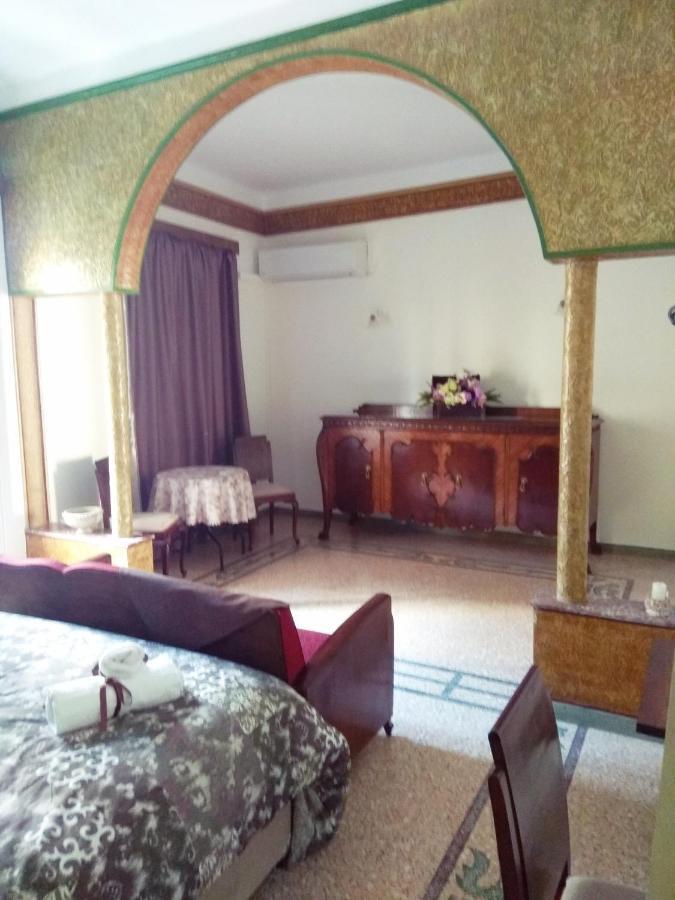 The Manor House In The Old Town Chania (Crete)