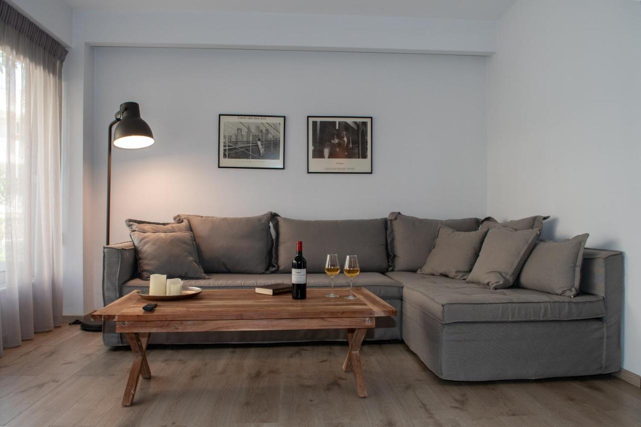 Urban 35 Apartment *
