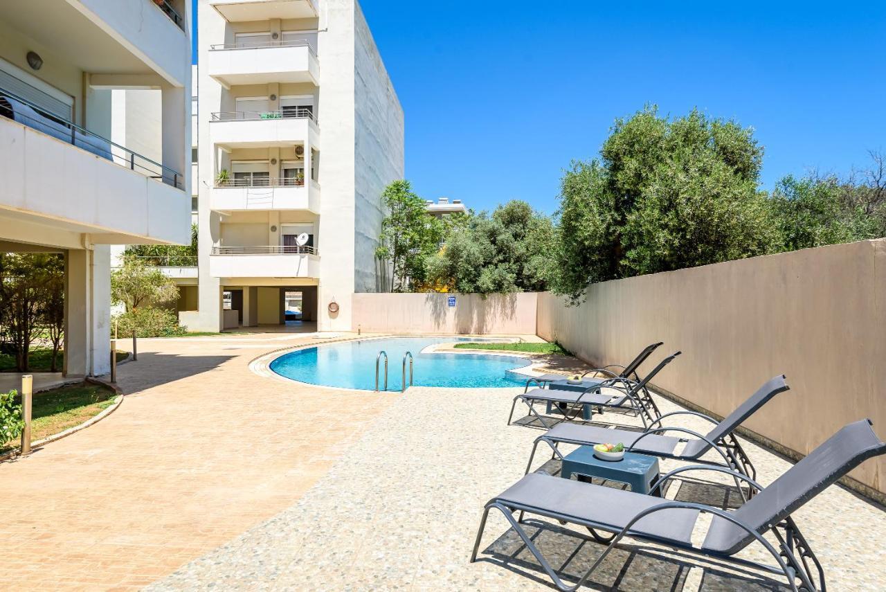 A80 Apartment *