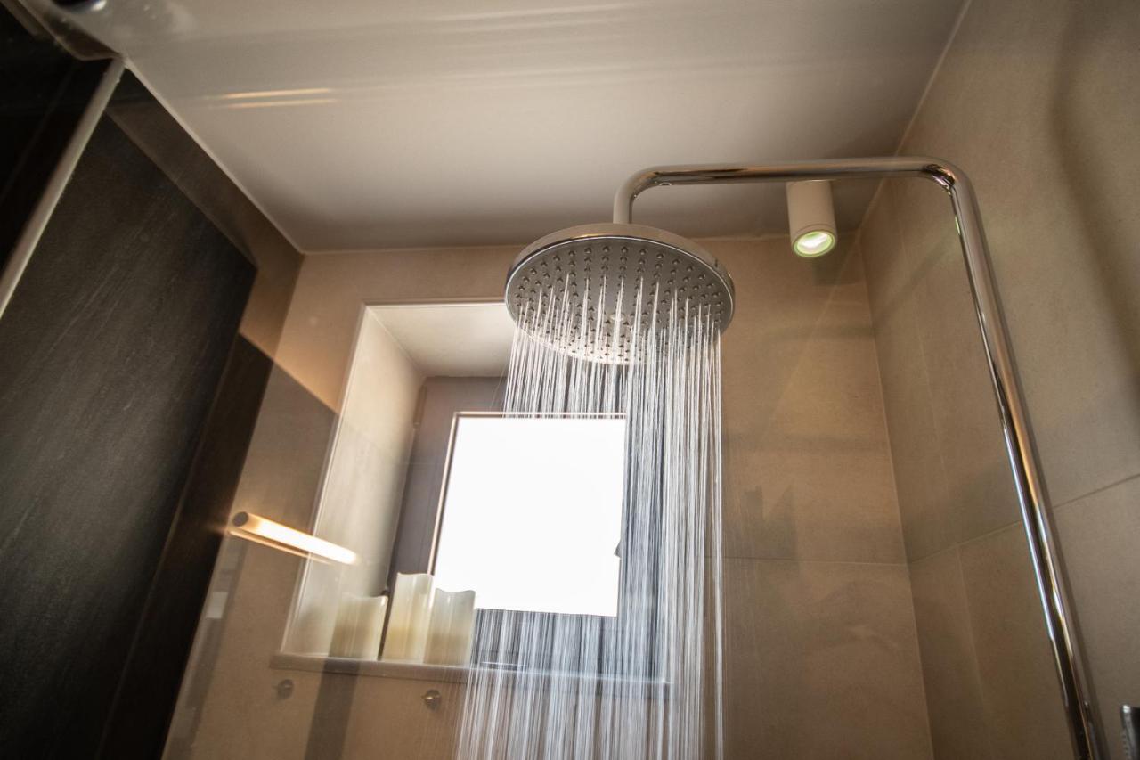 Mos Luxury - The R Appartement