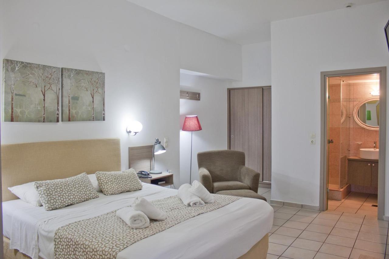Christina Hotel 3*