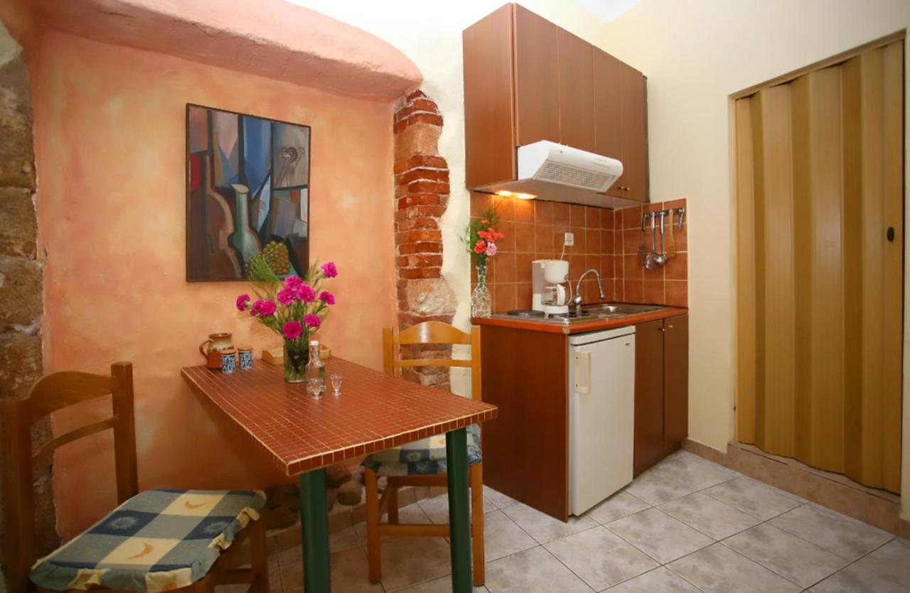Iason Aparthotel