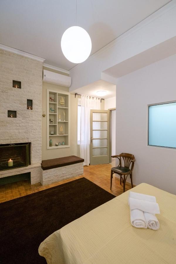 With Courtyard In Beating Heart Of Old Town! Appartement Chania (Crete)