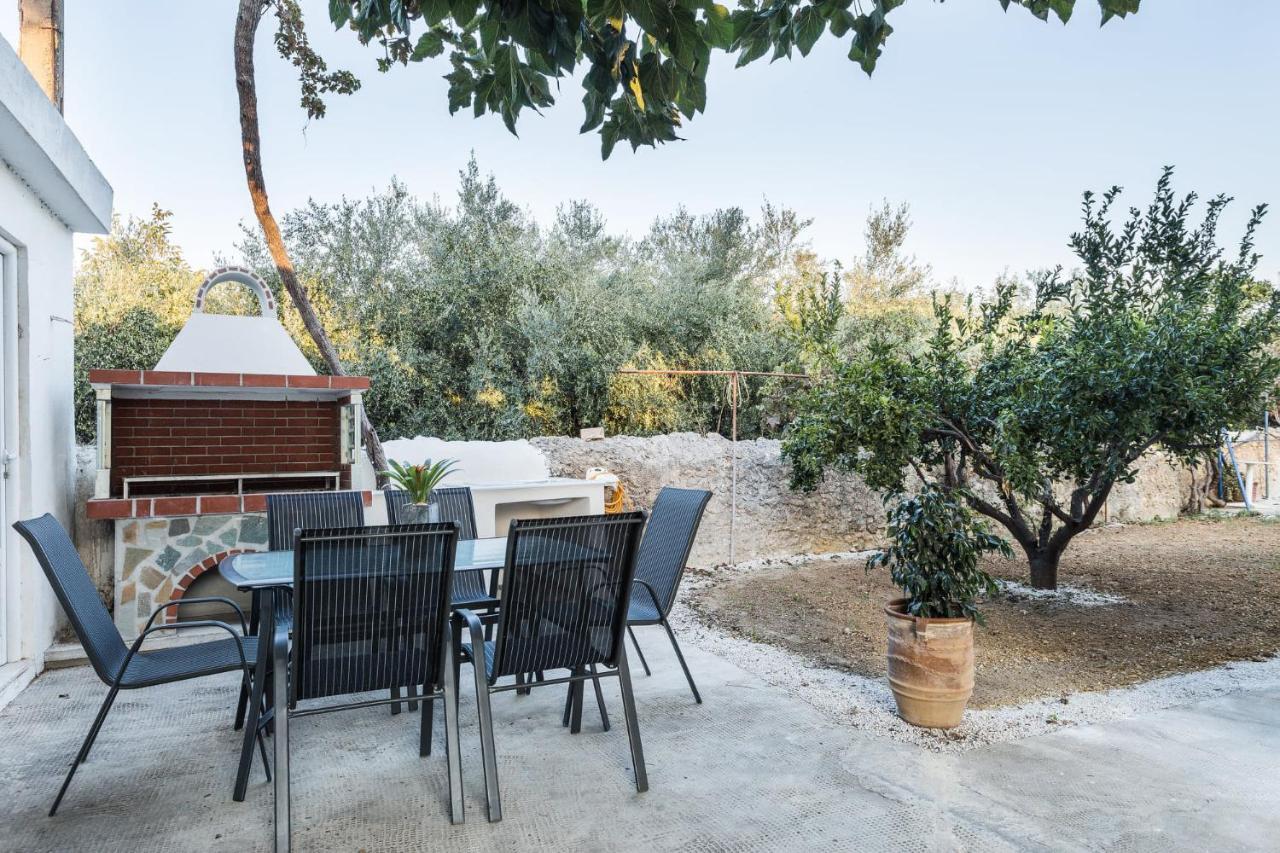 Anemelia Holiday home