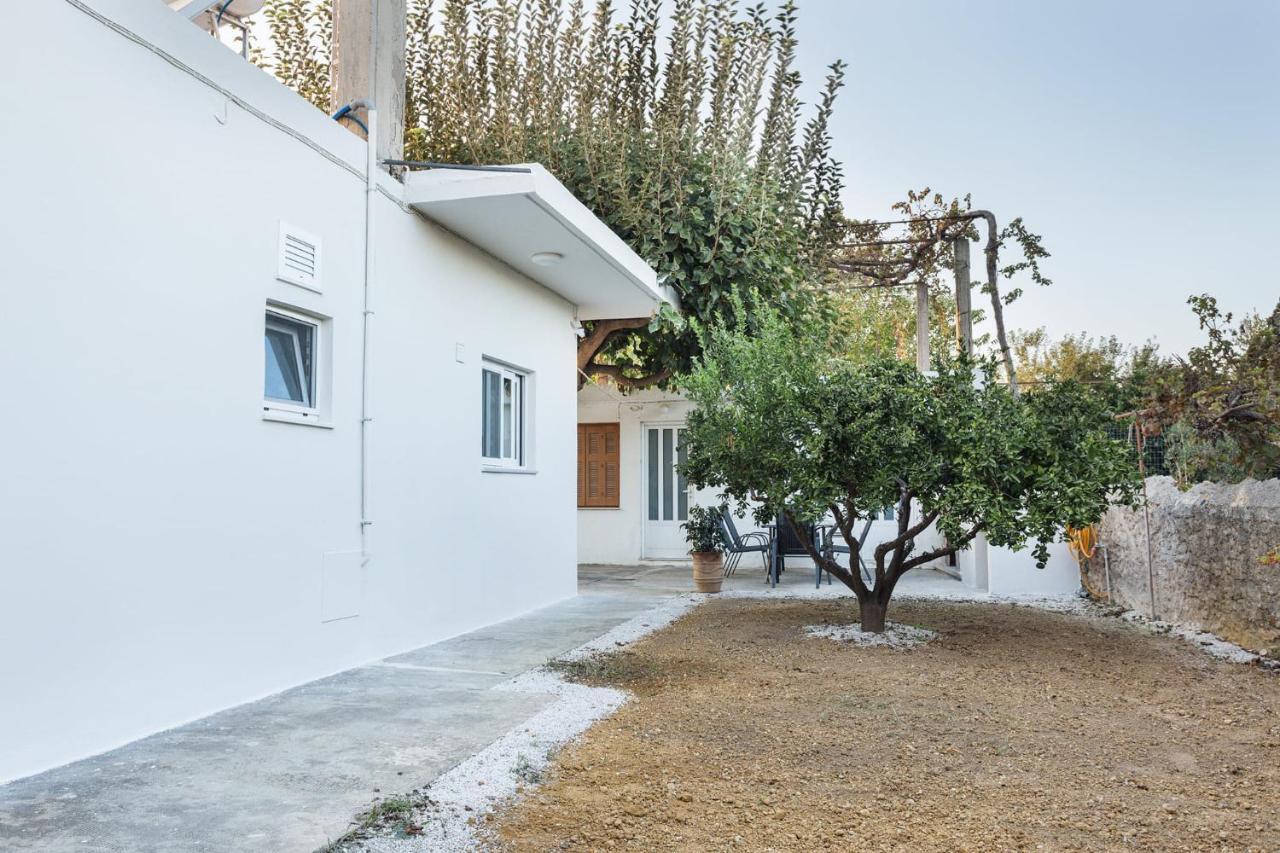 Anemelia Chania (Crete)