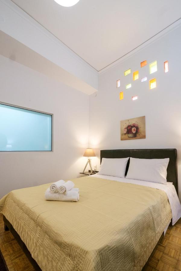 With Courtyard In Beating Heart Of Old Town! Appartement Chania (Crete)