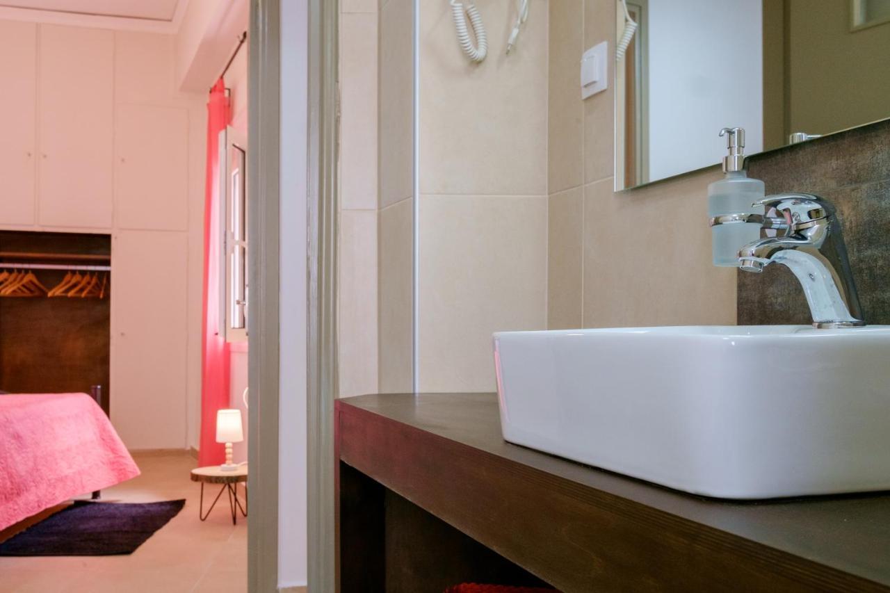 Appartement With Courtyard In Beating Heart Of Old Town!