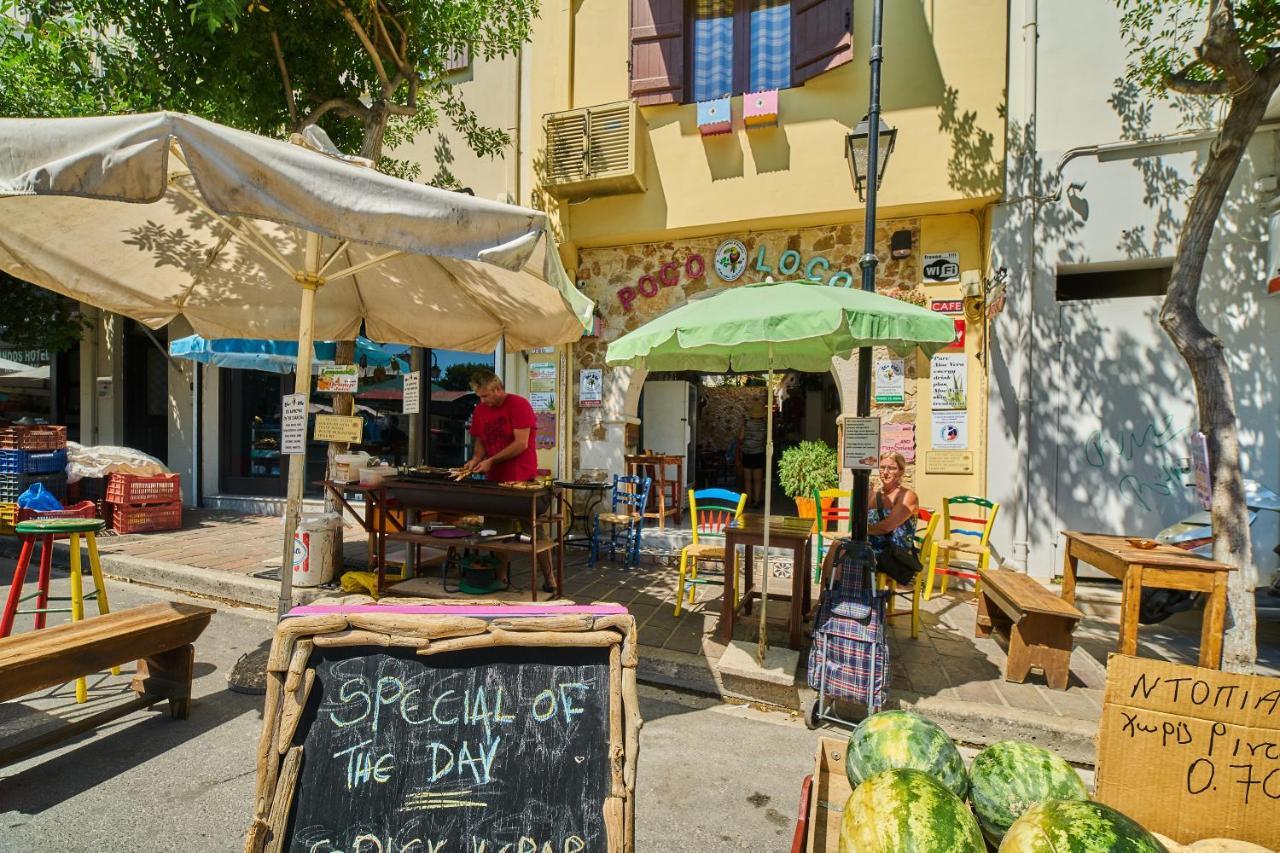 Bed & Breakfast Poco Loco 2*