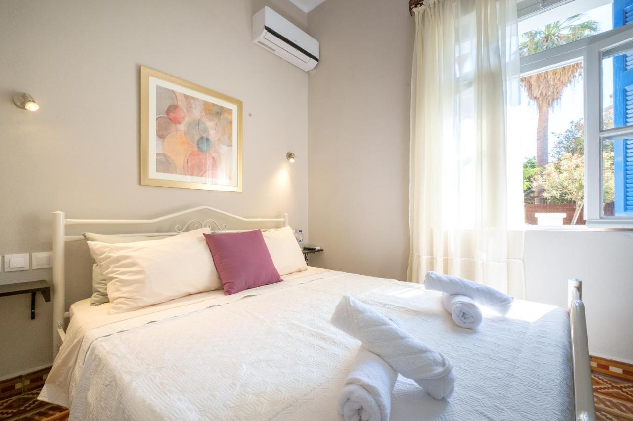 Holiday home Grandma's Chic In Chania Venetian Harbor *