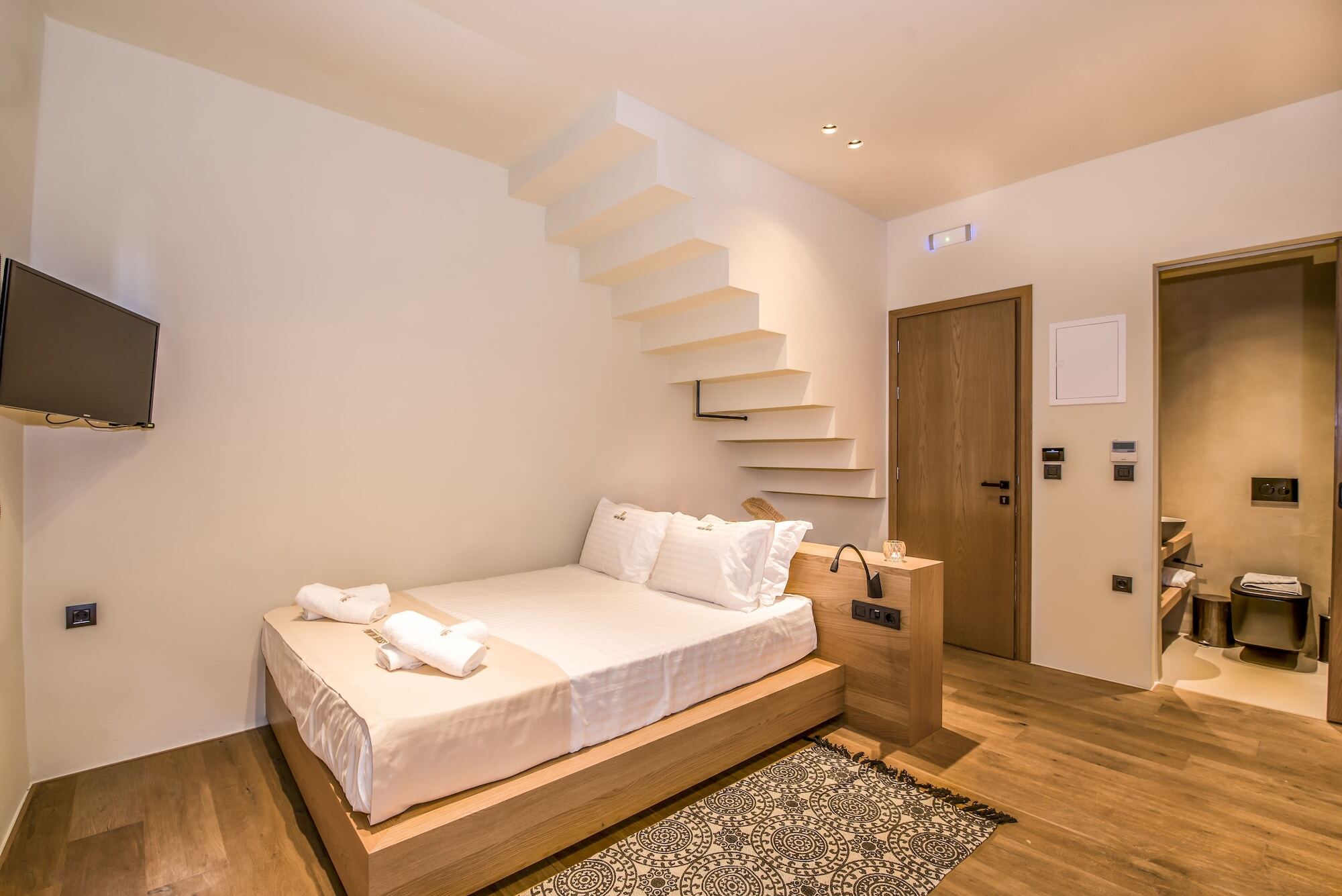Apartment Portou House
