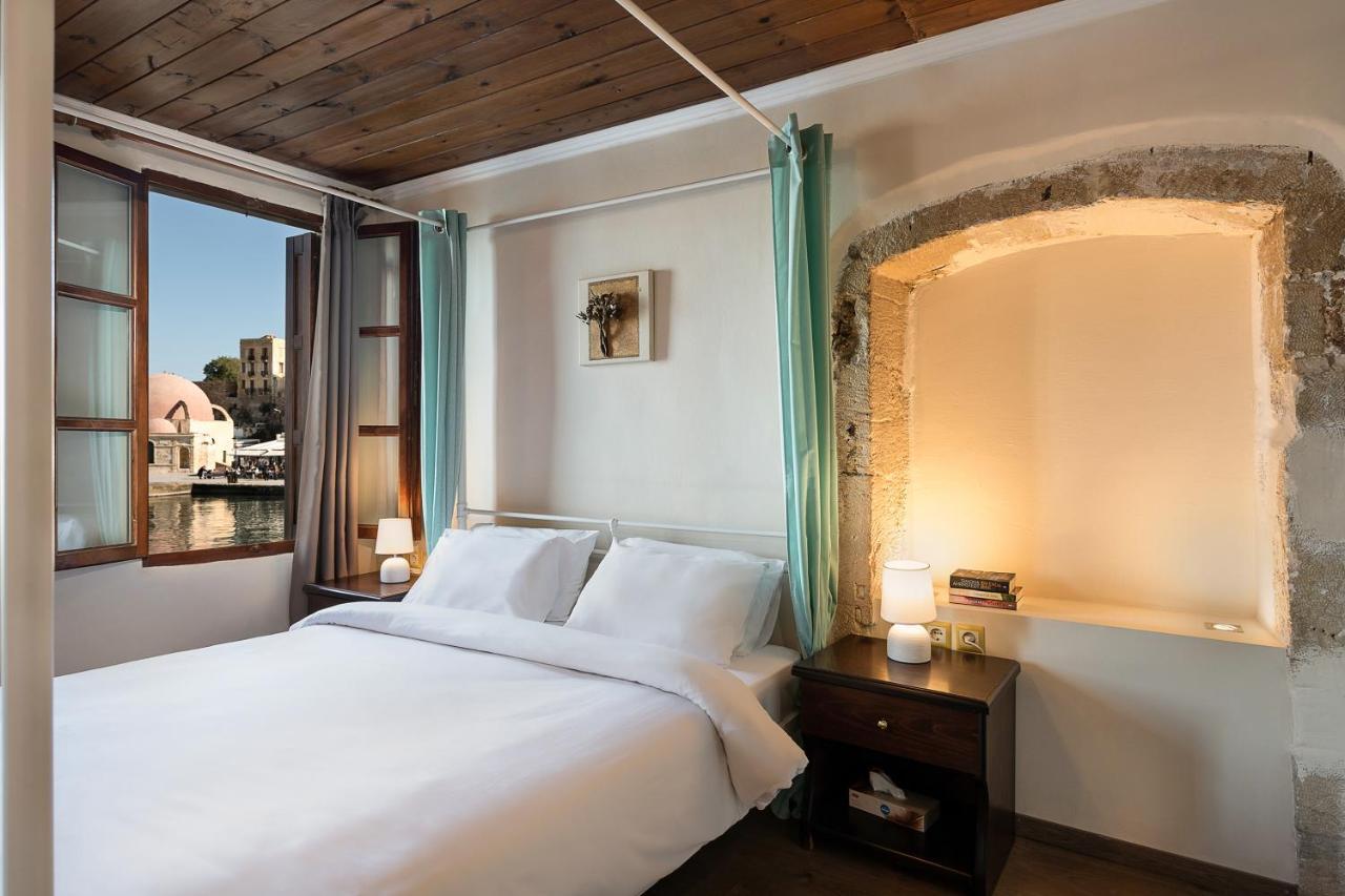 Porto Antico Hotel Chrissi Akti Chania